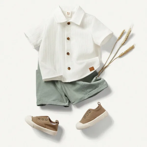 Conjunto camisa blanca y short